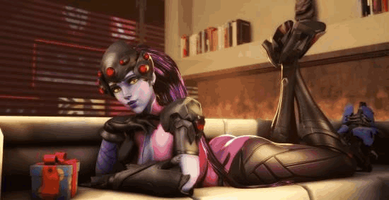 字母哥首秀15分钟狂轰25+10+3+2+2！全能表现惊艳球迷